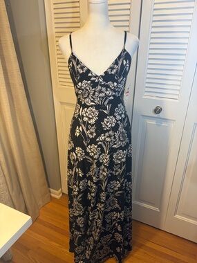 embroidered ivory dress Ivory Embroidered Cutout Dress - Midi Dresses main image 1